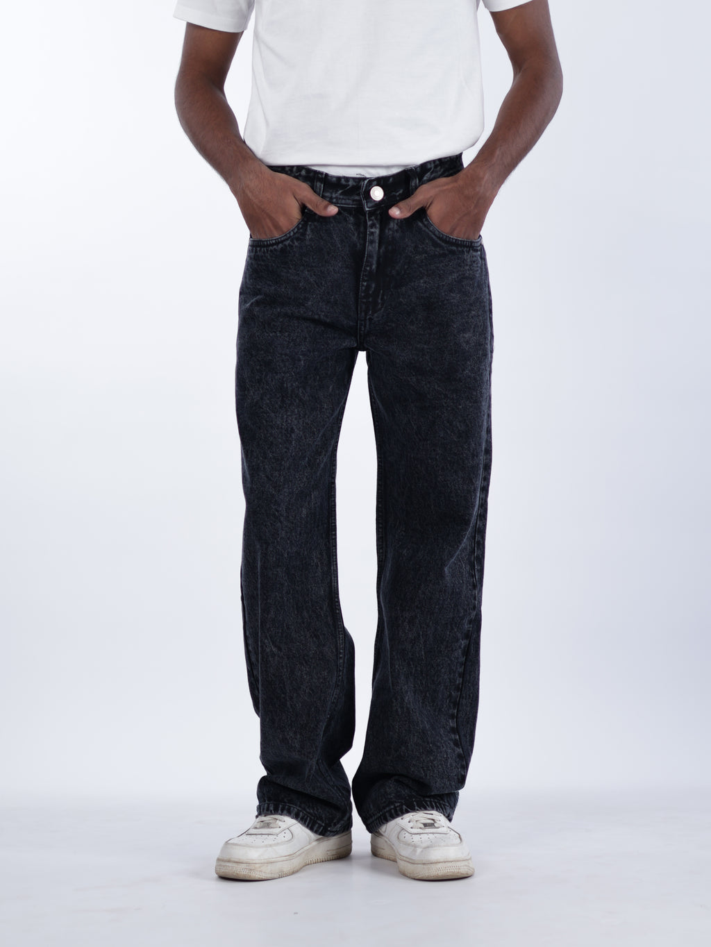 STRAIGHT FIT DENIMS | CHARCOAL