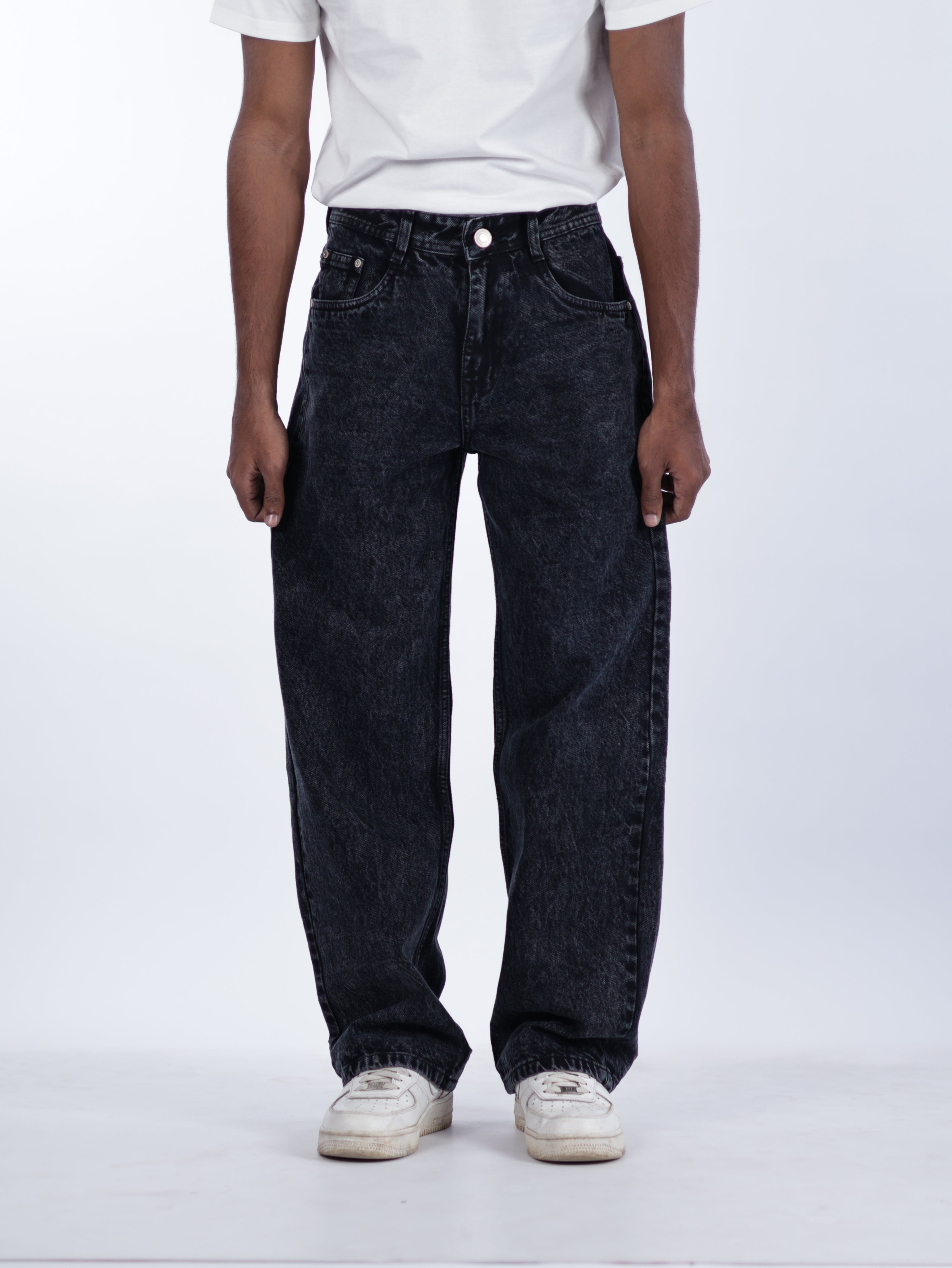 STRAIGHT FIT DENIMS | CHARCOAL