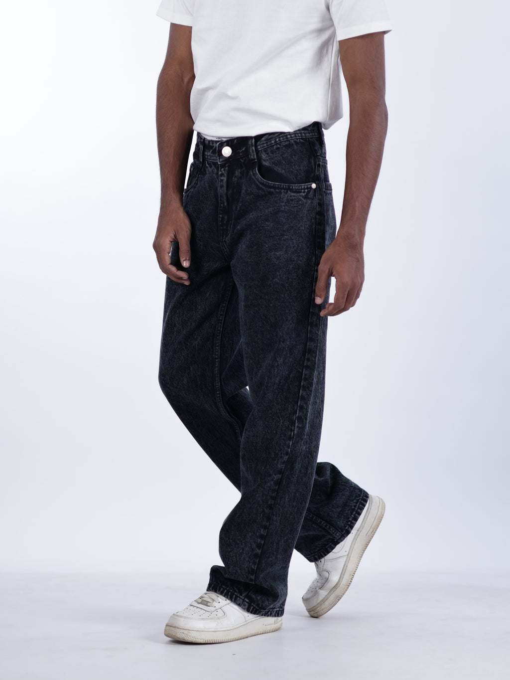 STRAIGHT FIT DENIMS | CHARCOAL