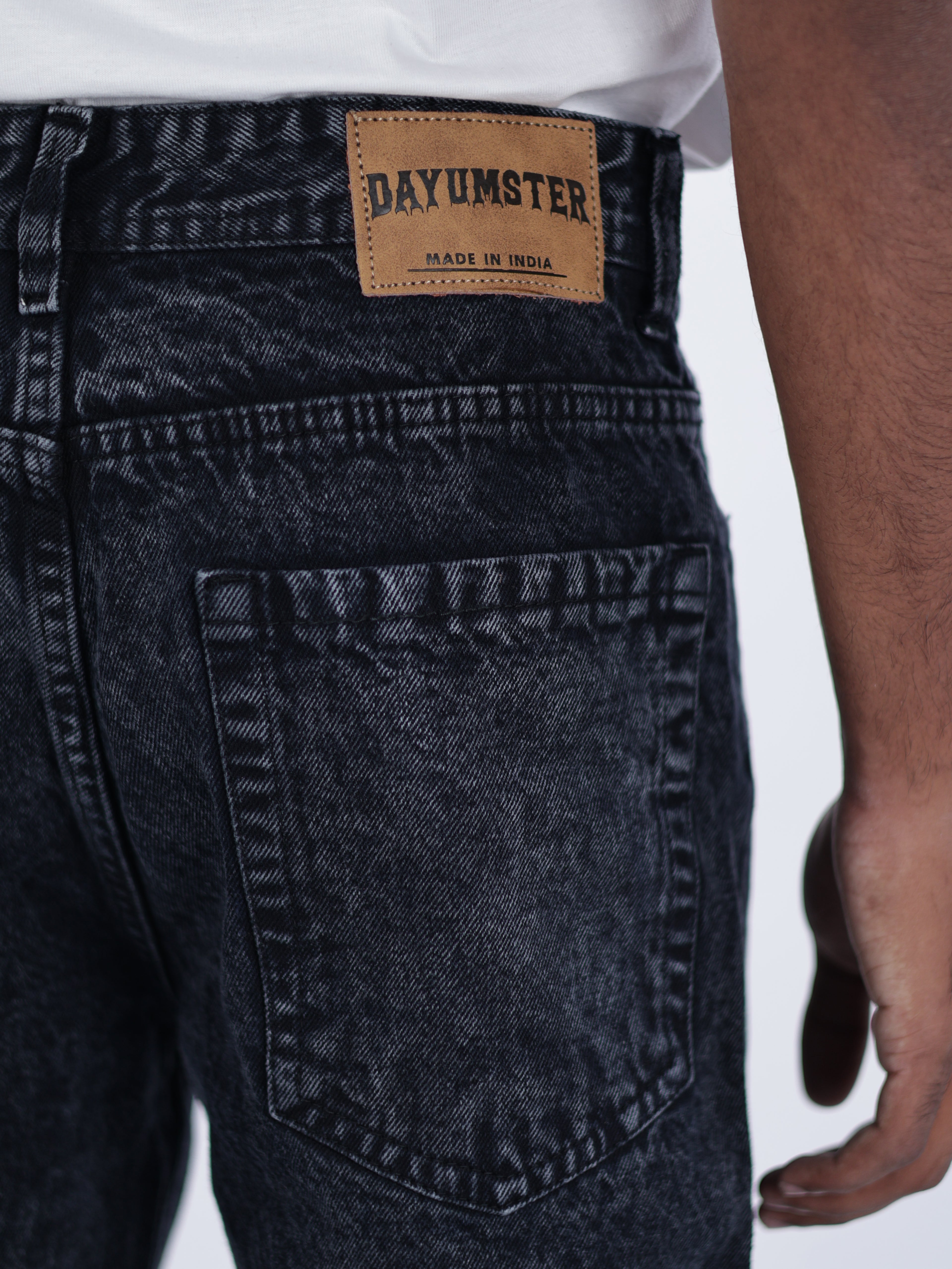STRAIGHT FIT DENIMS | CHARCOAL