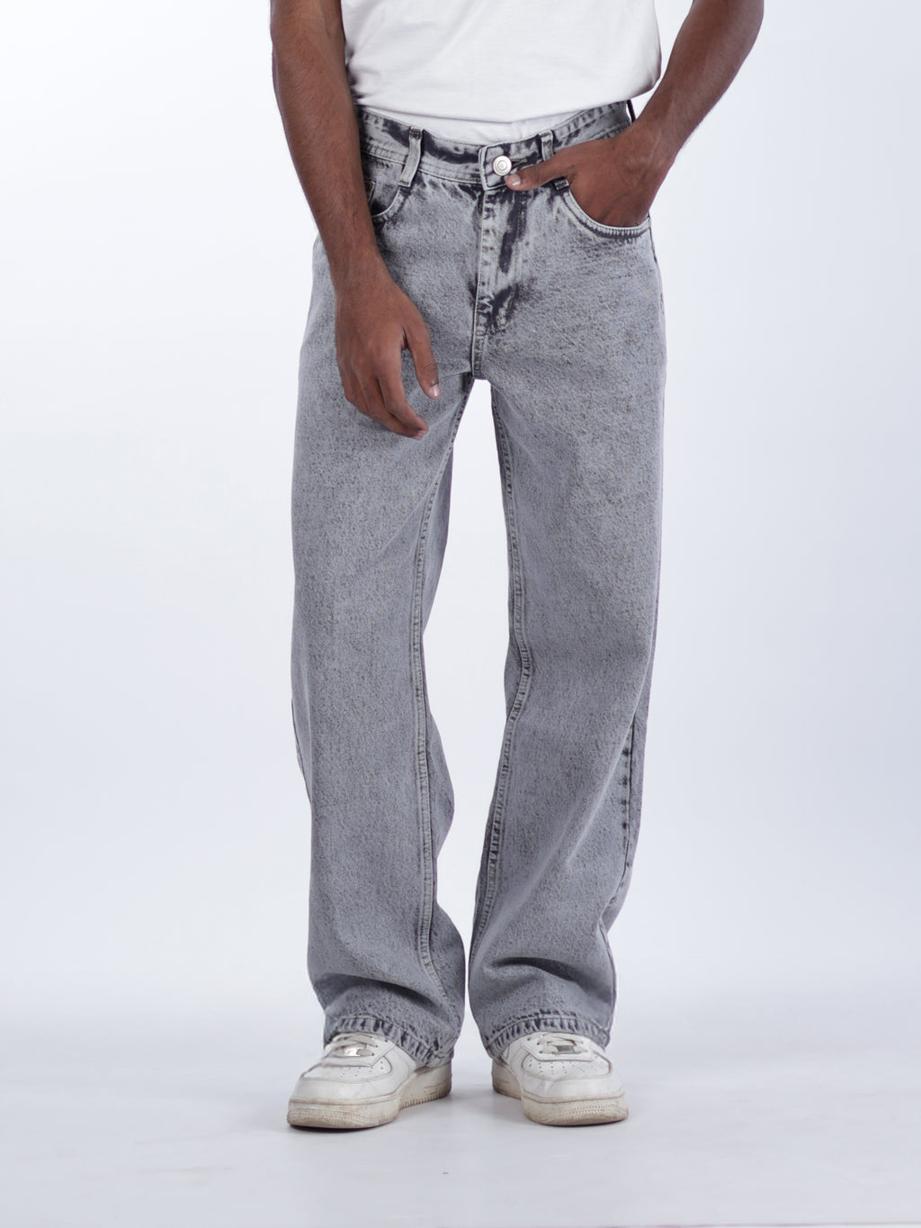 STRAIGHT FIT DENIMS | CHARCOAL GREY