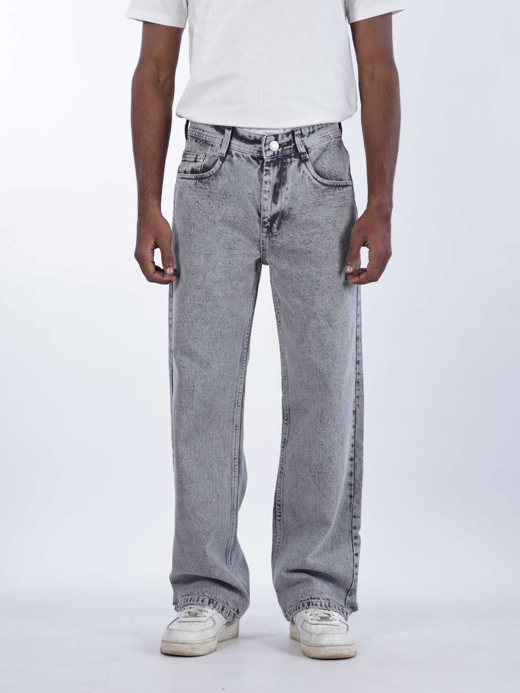 STRAIGHT FIT DENIMS | CHARCOAL GREY
