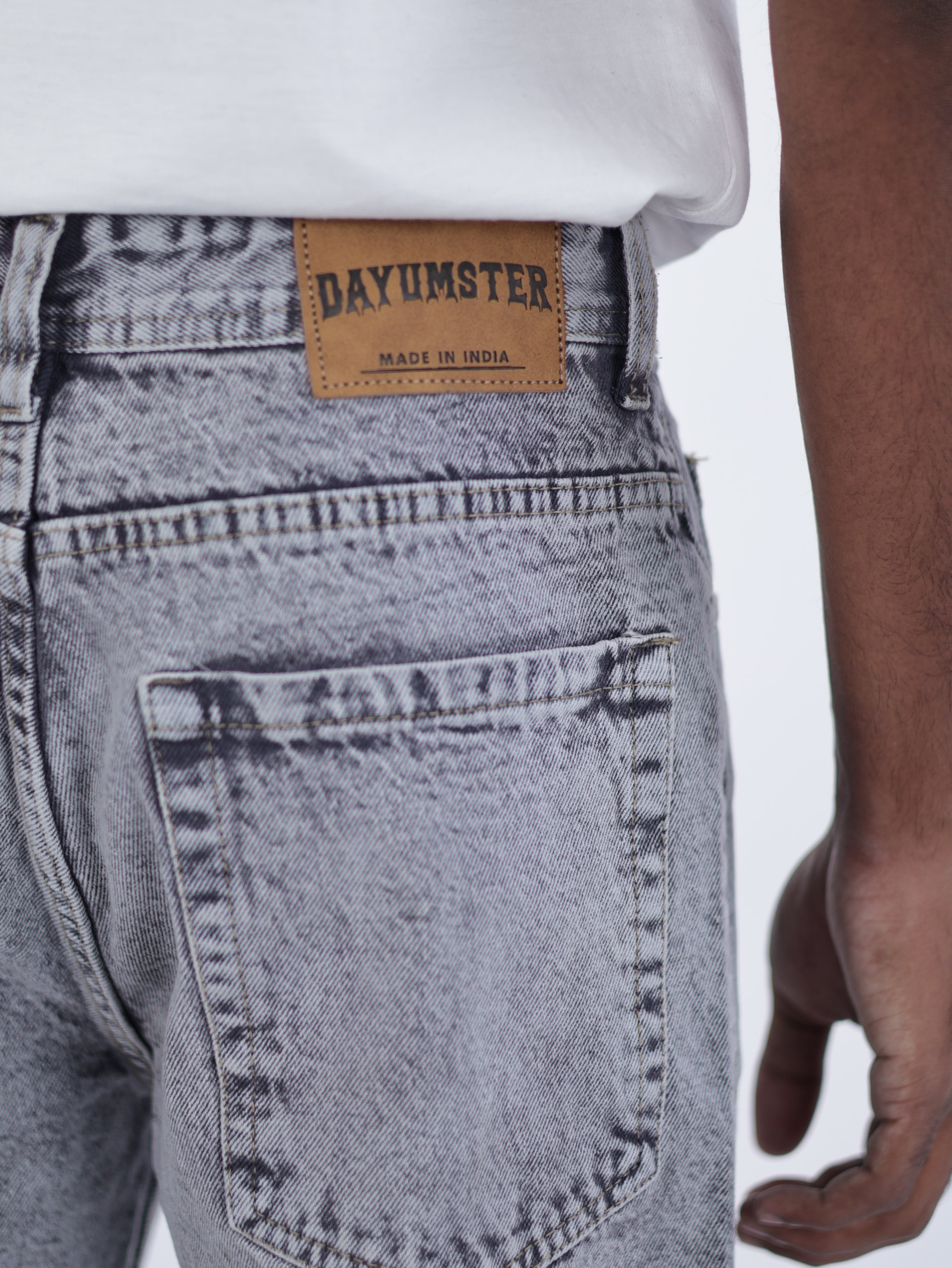 STRAIGHT FIT DENIMS | CHARCOAL GREY