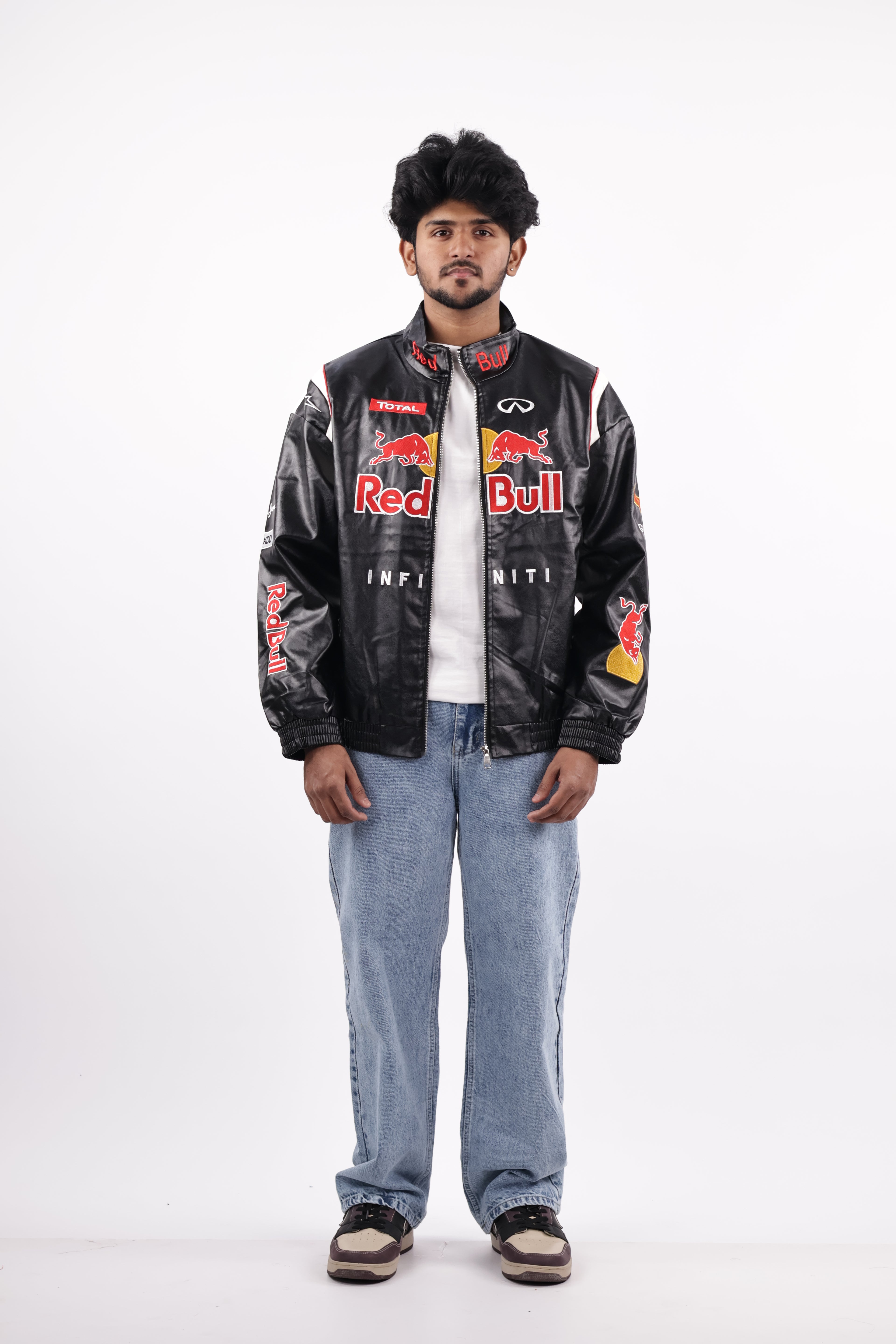 RED BULL JAKET | BLACK AND WHITE