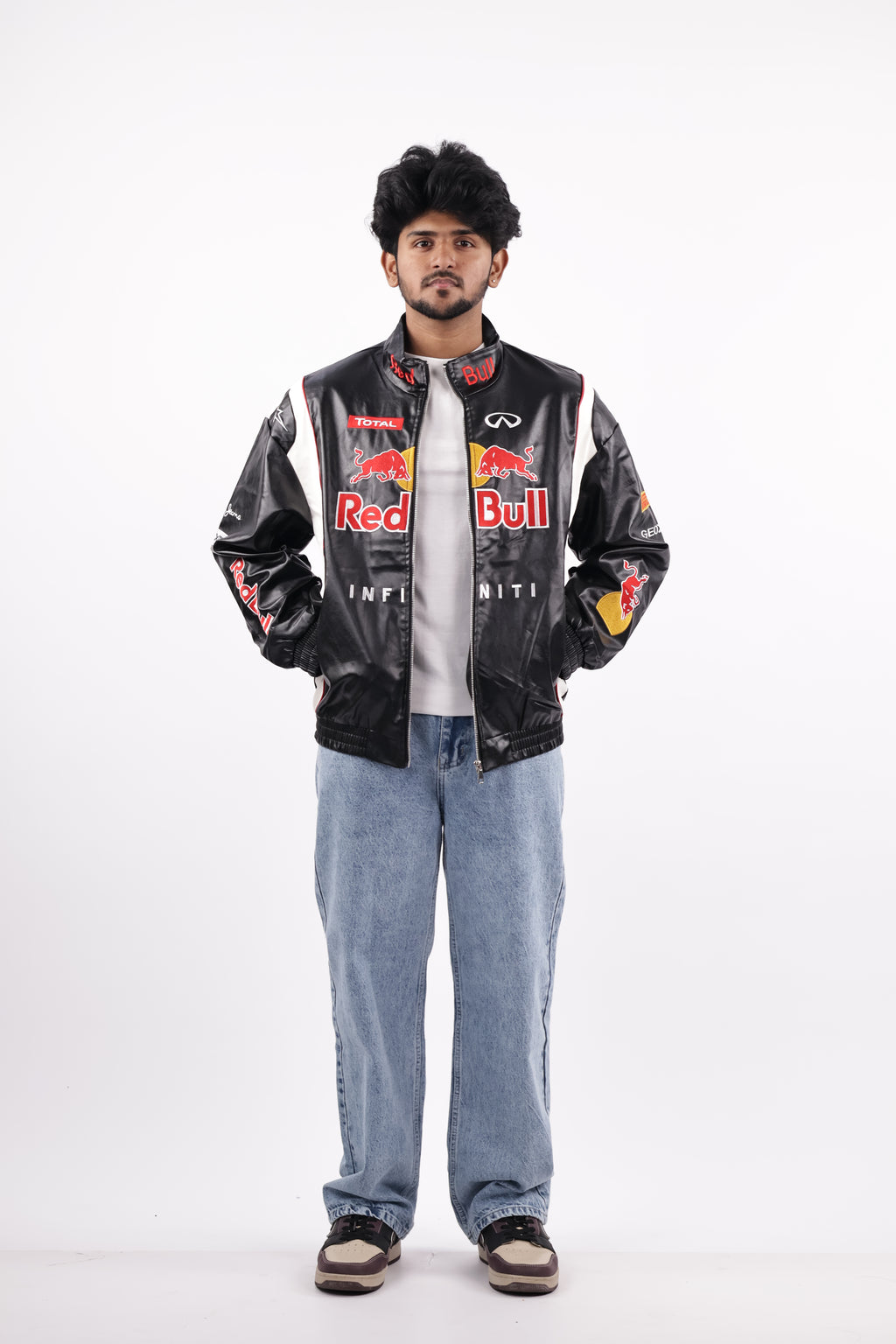 RED BULL JAKET | BLACK AND WHITE