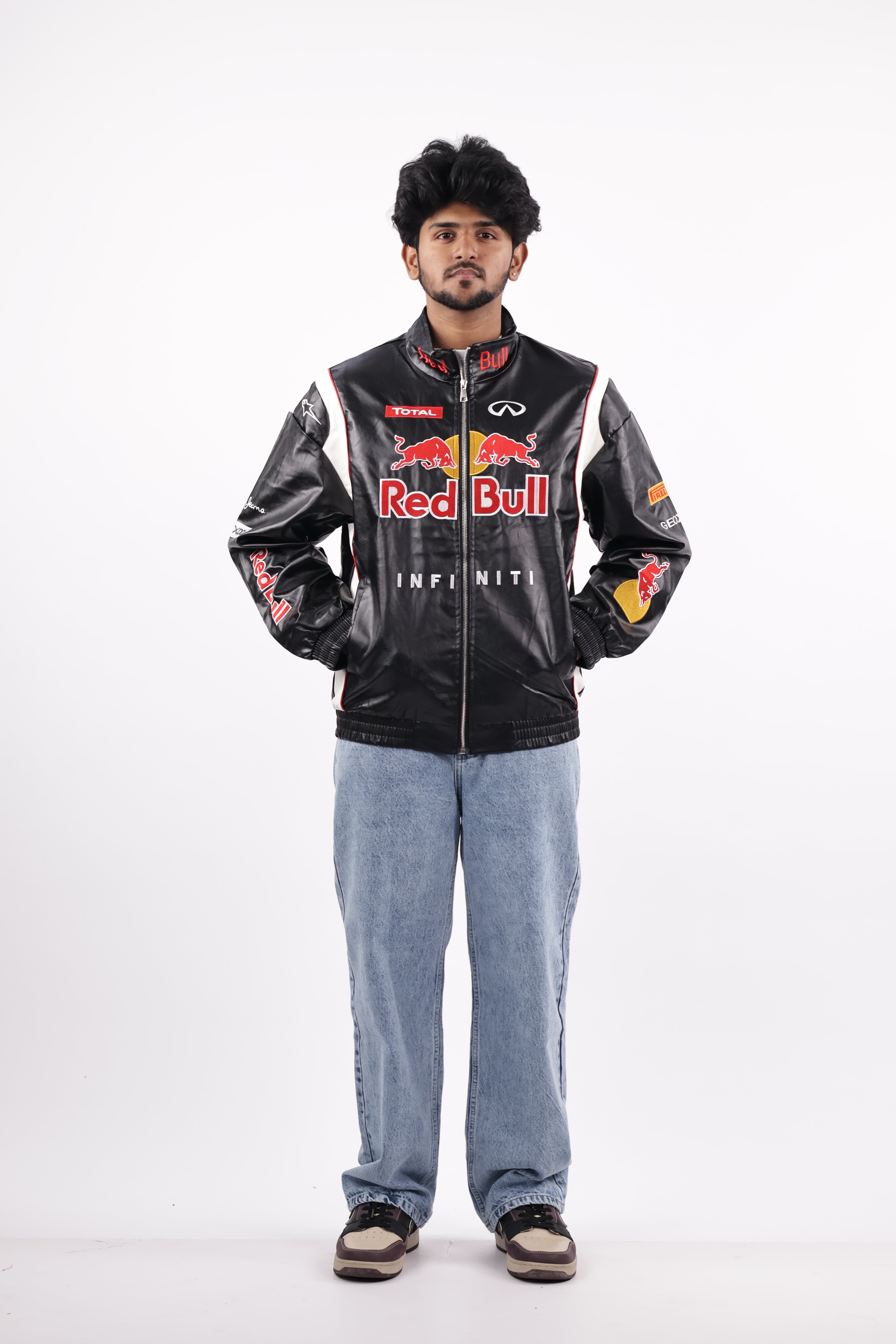 RED BULL JAKET | BLACK AND WHITE