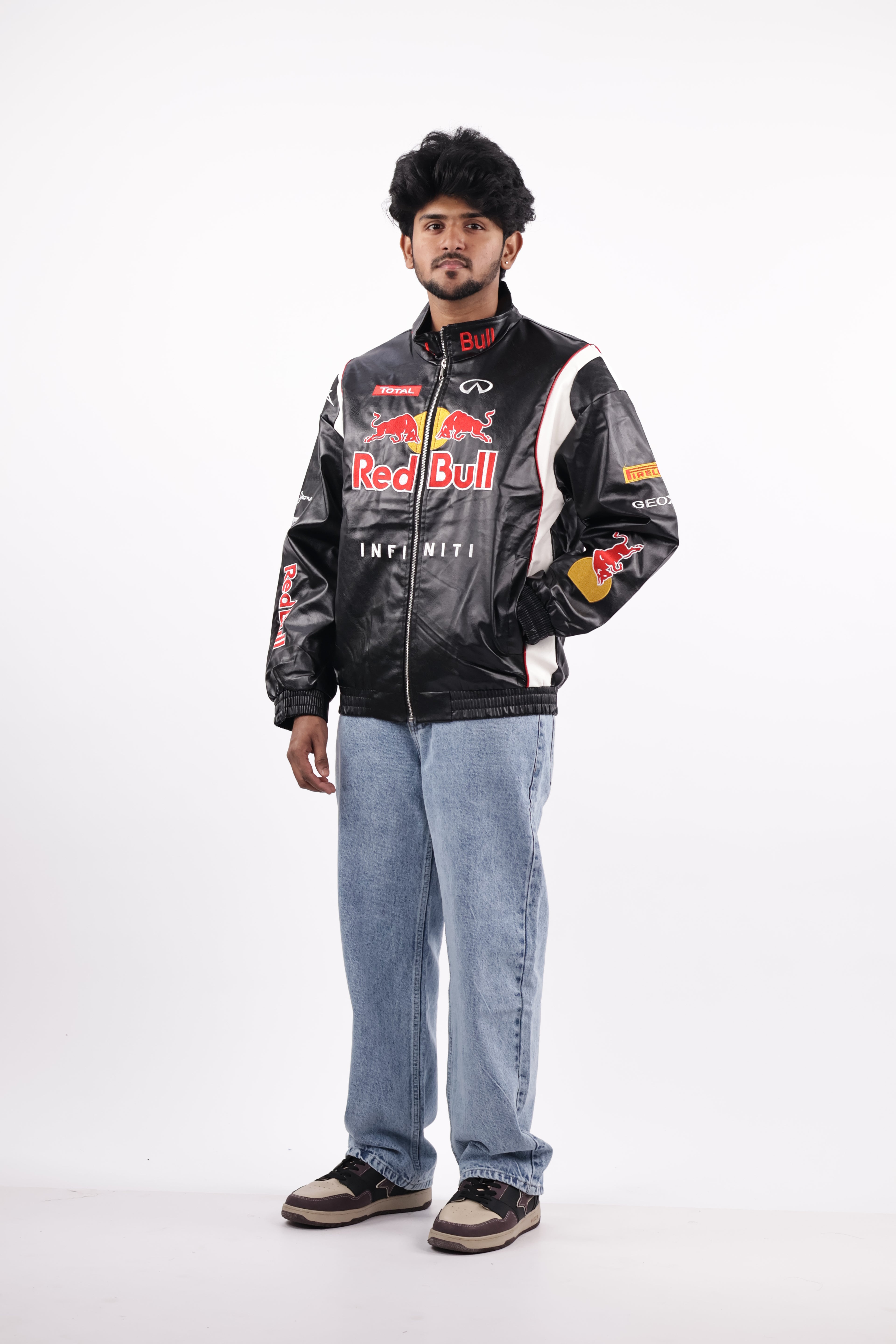 RED BULL JAKET | BLACK AND WHITE