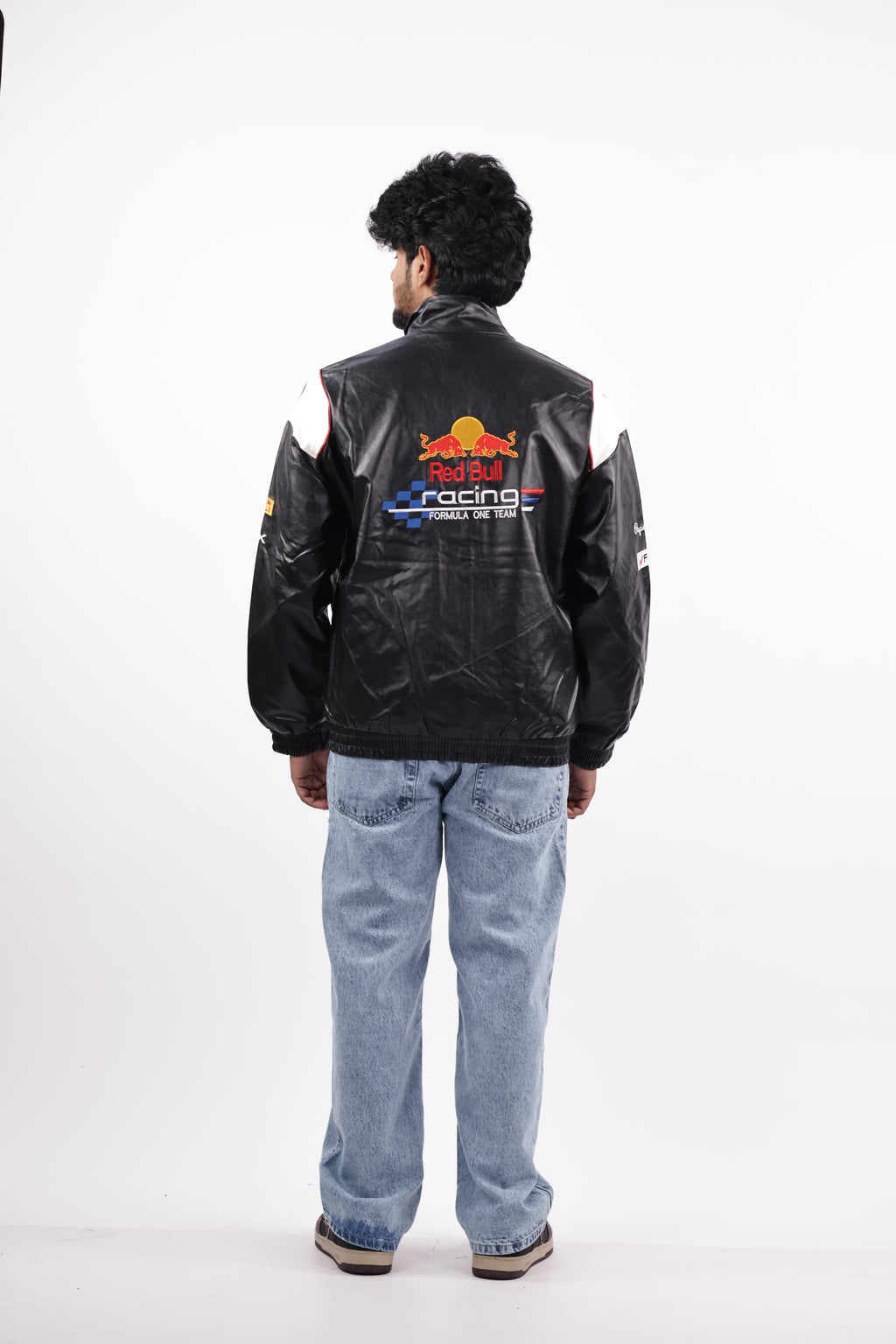 RED BULL JAKET | BLACK AND WHITE
