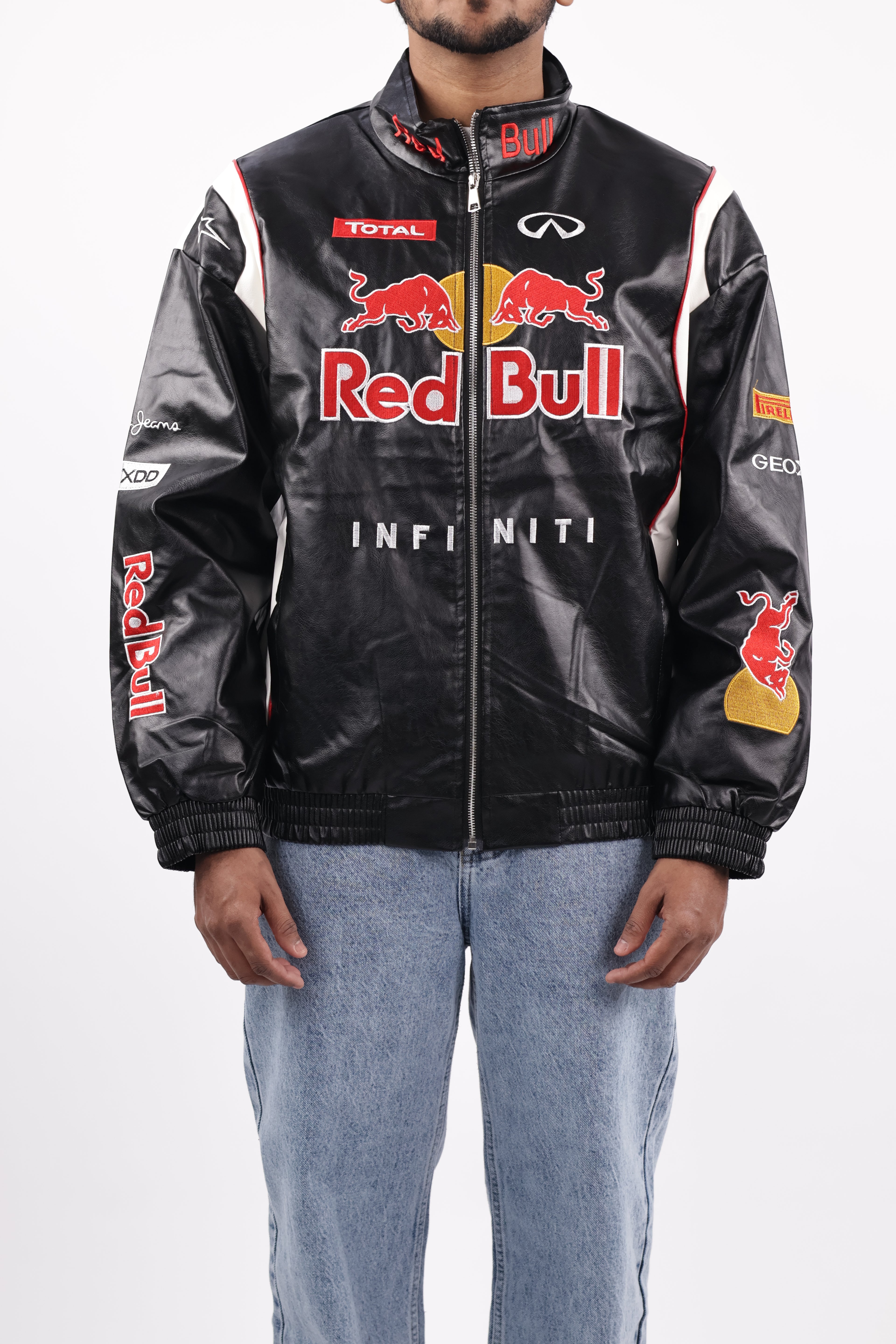 RED BULL JAKET | BLACK AND WHITE
