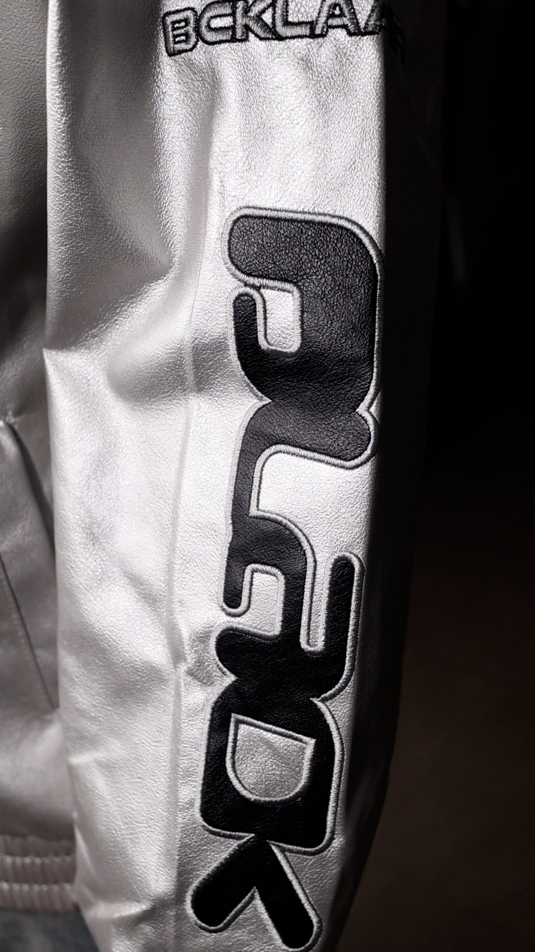 BLACK AIR JACKET | SILVER